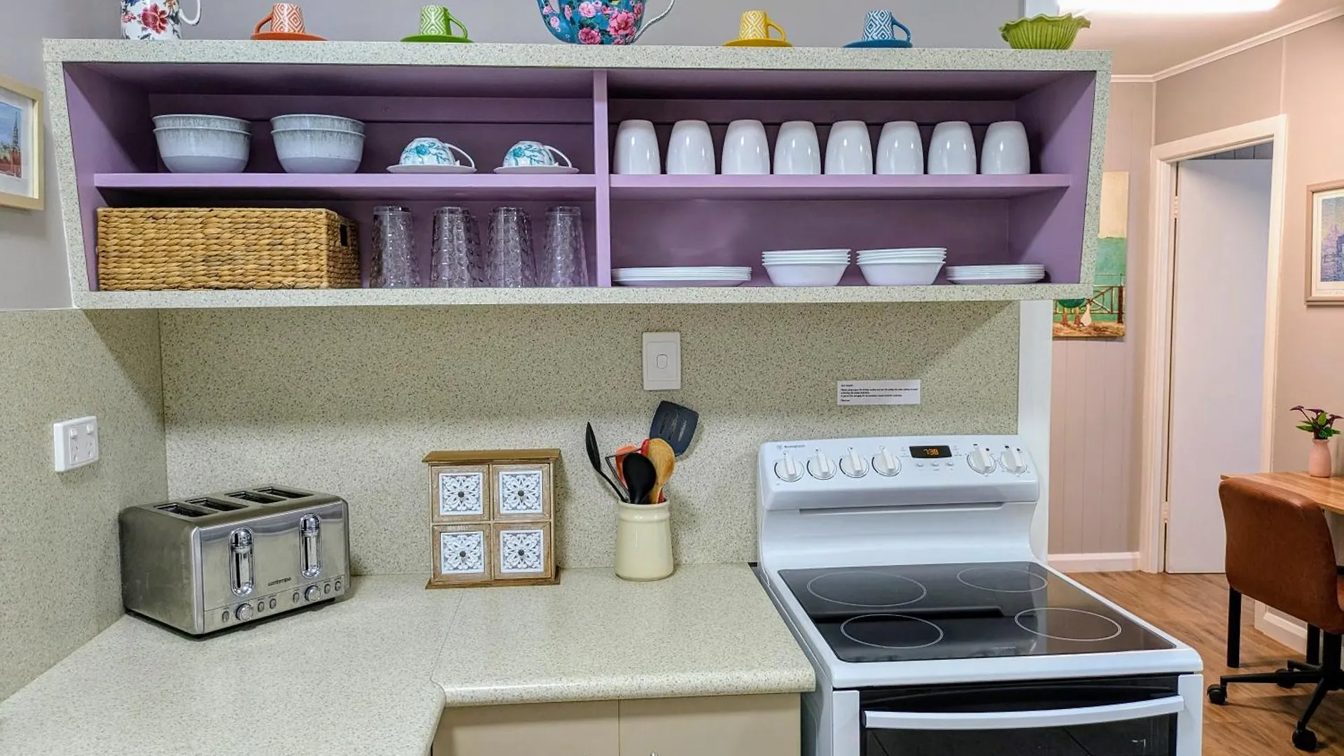 Cute Cottage - 2 Bedrooms - City & Strand Beach Location Townsville Apartmán